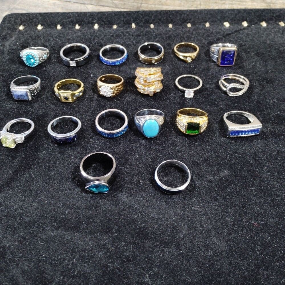 Estate Find Chunky Fashion Ring Lot Mens Womens Cocktail Wedding Spikes Titanium